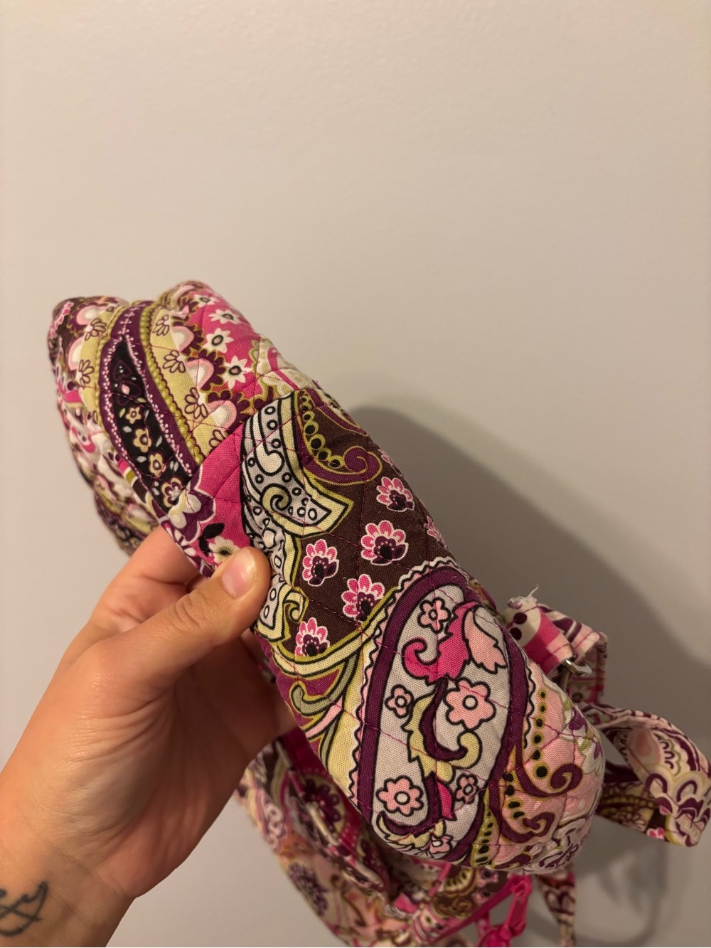 Vera Bradley small back pack print “Very Berry Paisley” - Picture 4 of 6